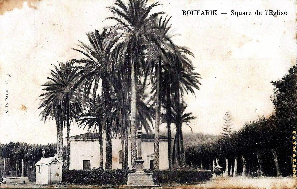 Boufarik - Square de l'Eglise - 1905.jpg